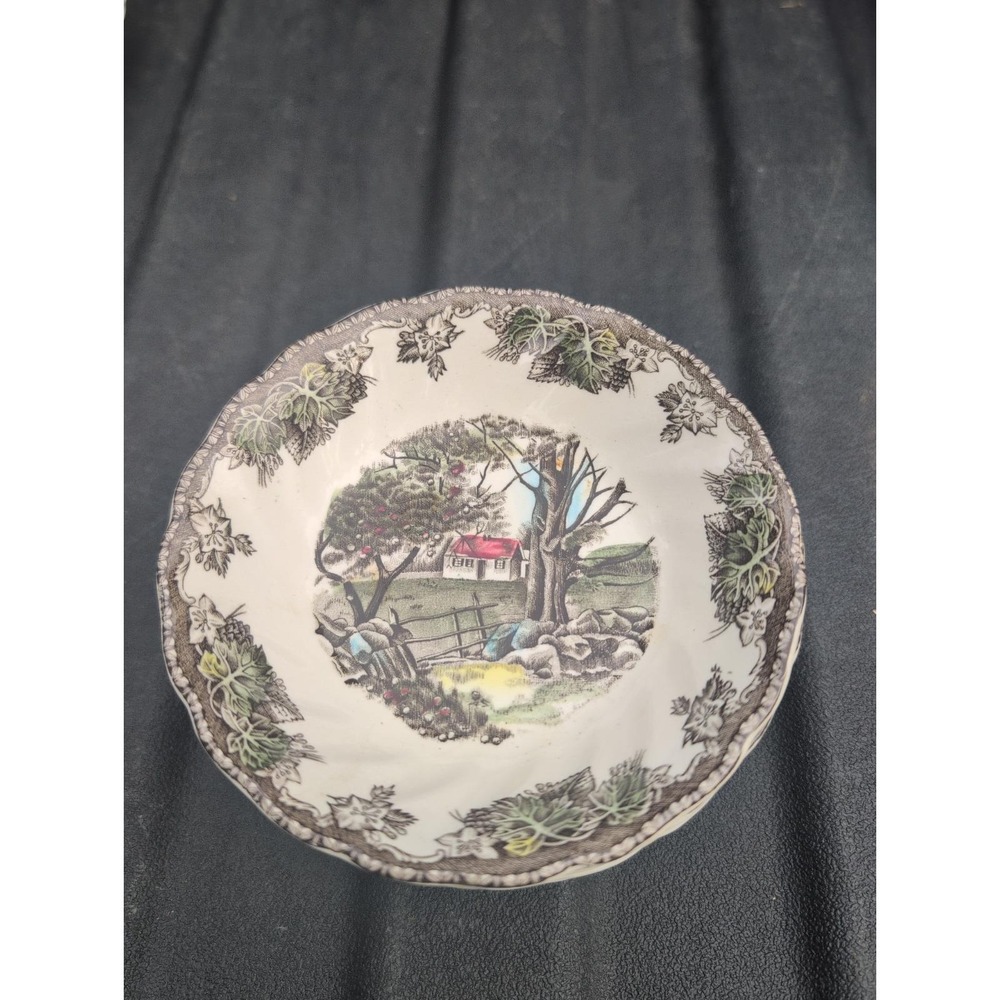 Vintage Johnson Brothers Friendly Village 8 fruit/berry bowl Stone Wall England